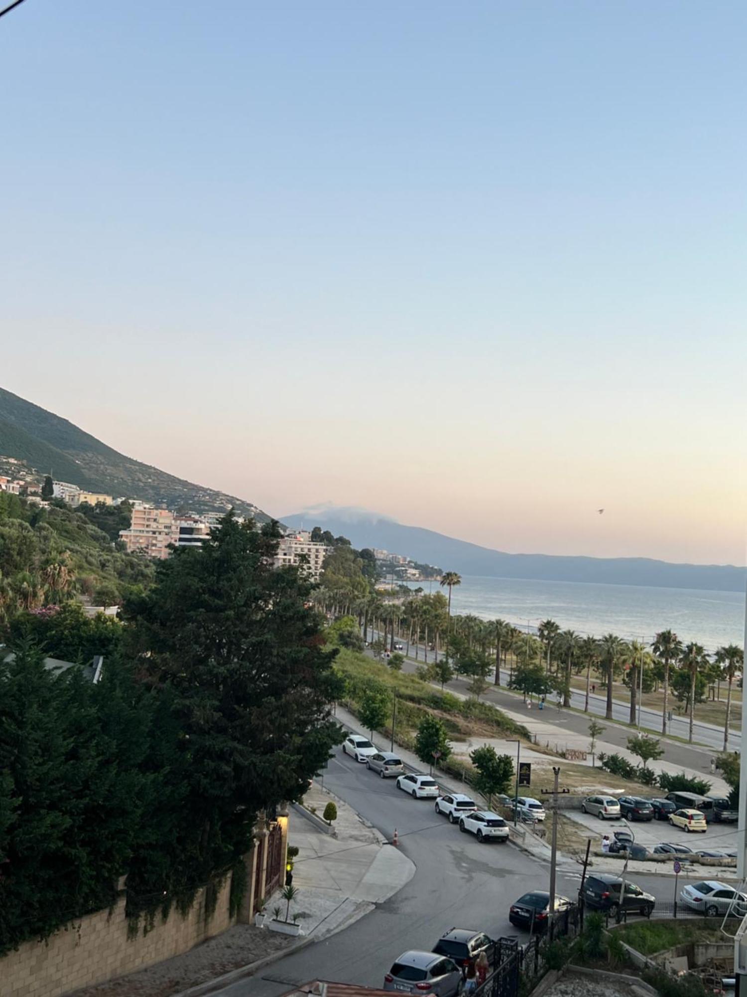 Hotel Hotelvlora '78 *